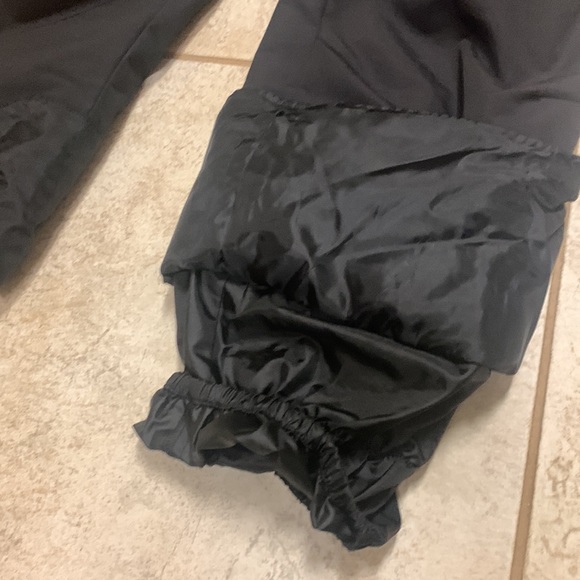 Youth ski bib - Picture 4 of 5